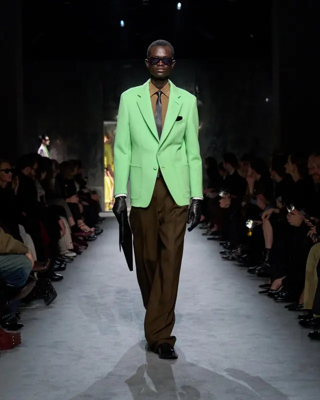 BROKEN TWILL DOUBLE PLEAT PANT online